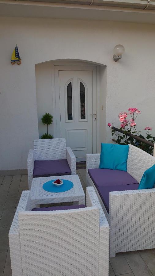 Apartments Tulipan - With Free Private Parking Garage Mostar Exterior foto