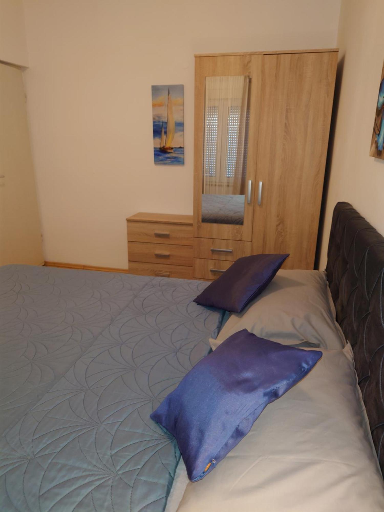 Apartments Tulipan - With Free Private Parking Garage Mostar Exterior foto